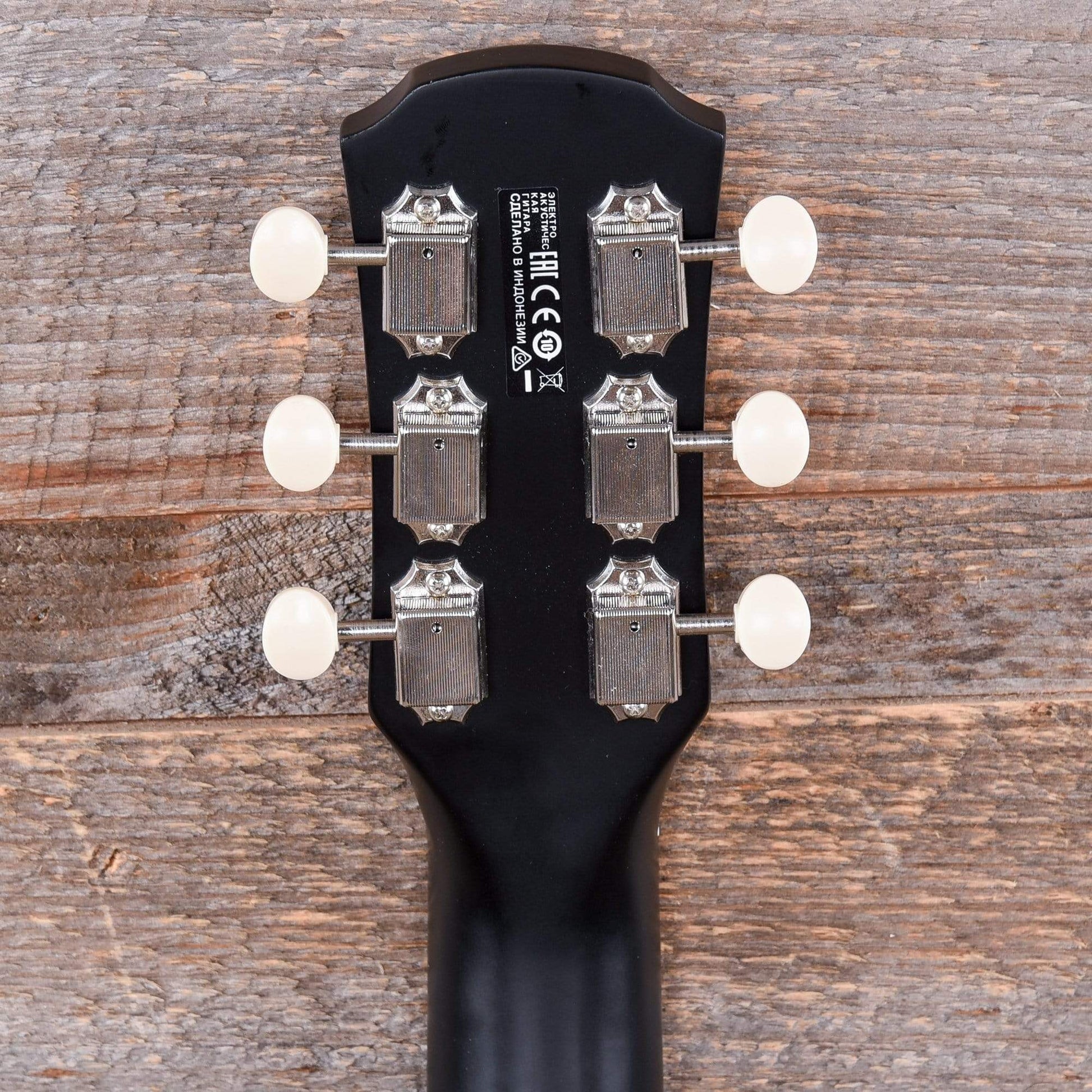 Yamaha 3/4-Size Thinline Spruce/Meranti Black w/Pickup Acoustic Guitars / Built-in Electronics