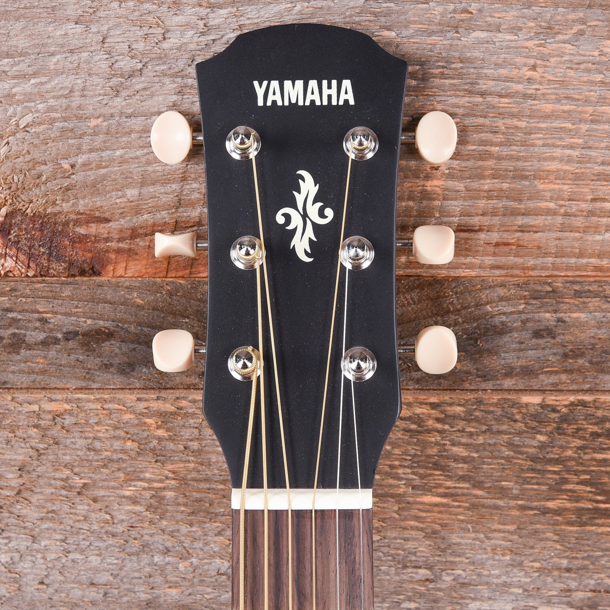 Yamaha APXT2 3/4-Size Thinline Spruce/Meranti Old Violin Sunburst w/Pickup Acoustic Guitars / Built-in Electronics