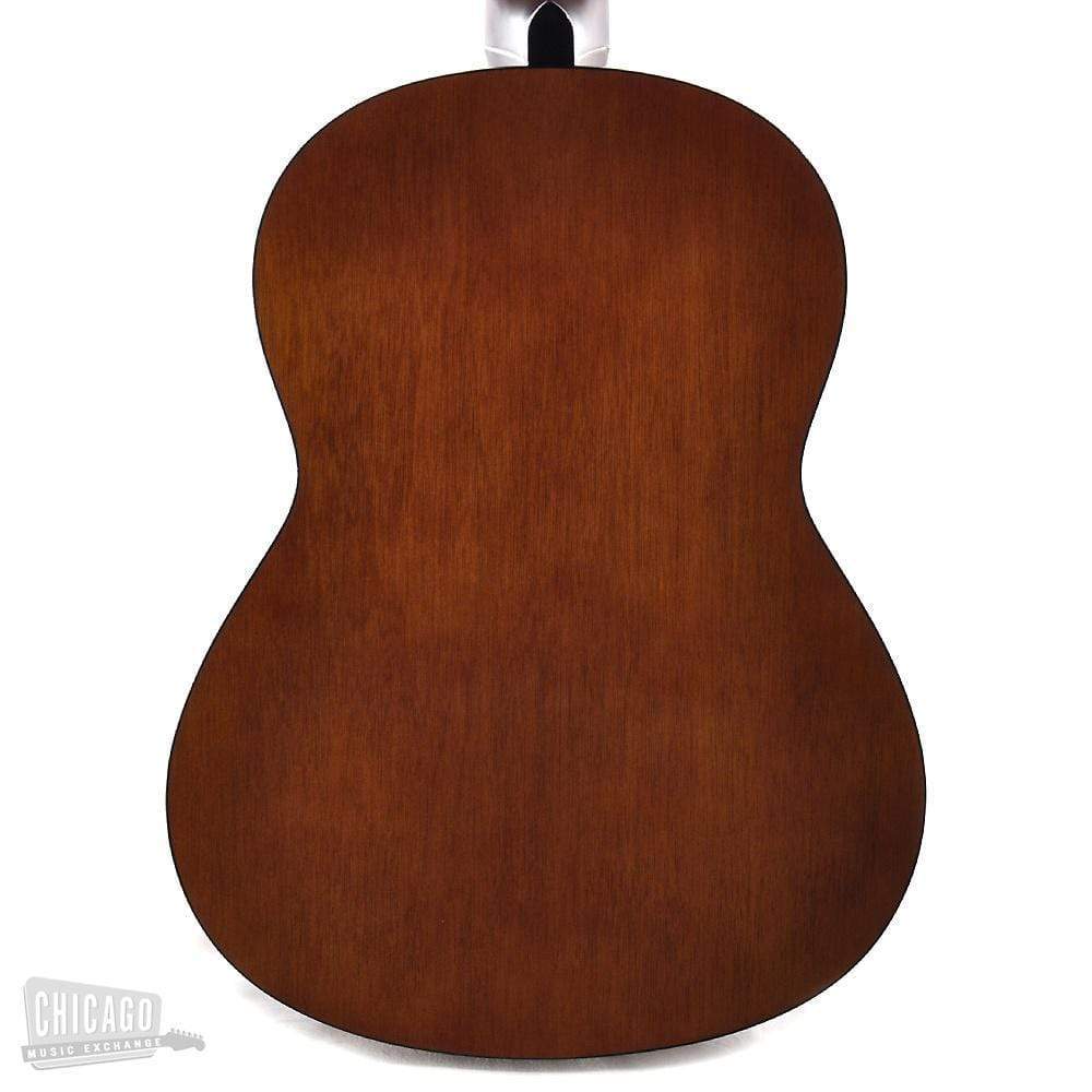 Yamaha CG142S Spruce Top Classical Acoustic Guitars / Classical