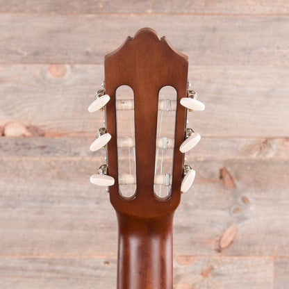 Yamaha Full Size Student Nylon Acoustic Guitar Natural Acoustic Guitars / Classical