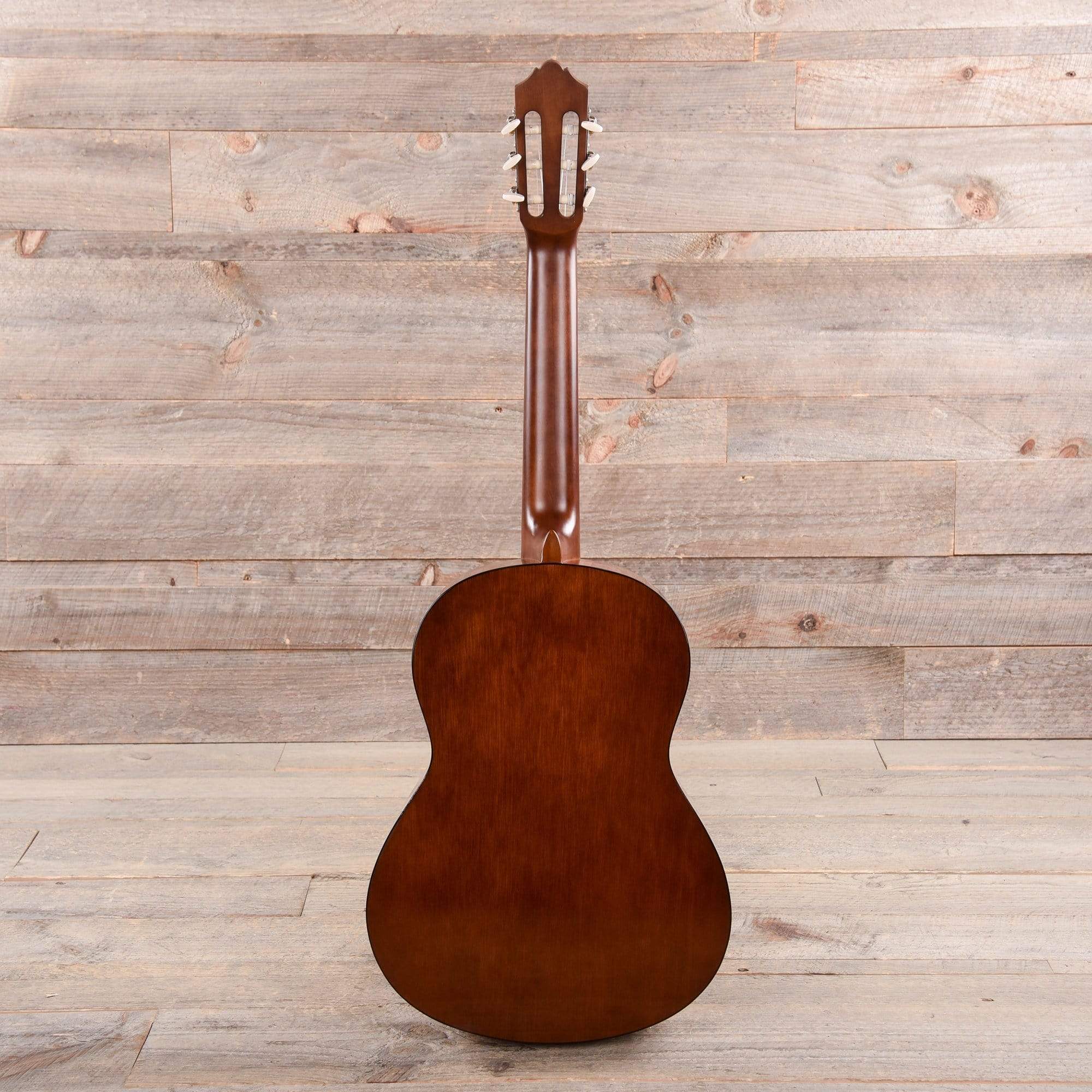 Yamaha Full Size Student Nylon Acoustic Guitar Natural Acoustic Guitars / Classical