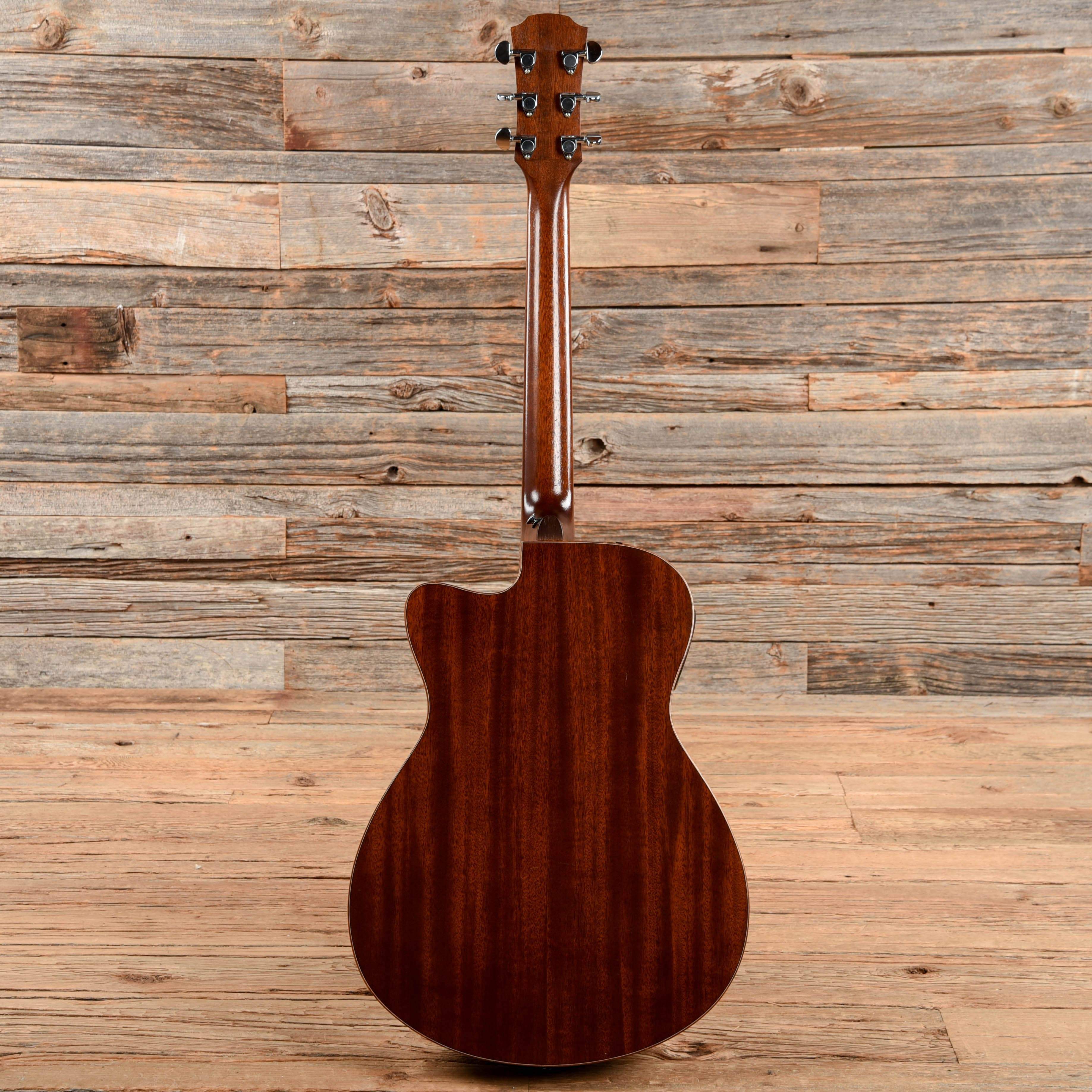 Yamaha AC1M Concert Natural 2013 Acoustic Guitars / Concert