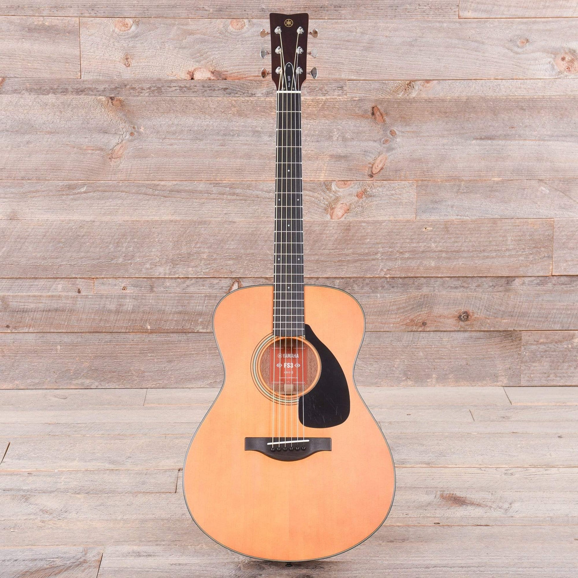 Yamaha Red Label FS3 Natural w/Hard Bag Acoustic Guitars / Concert
