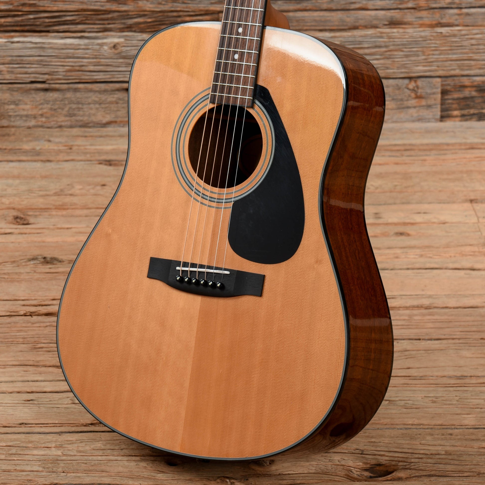 Yamaha F325D Natural Acoustic Guitars / Dreadnought