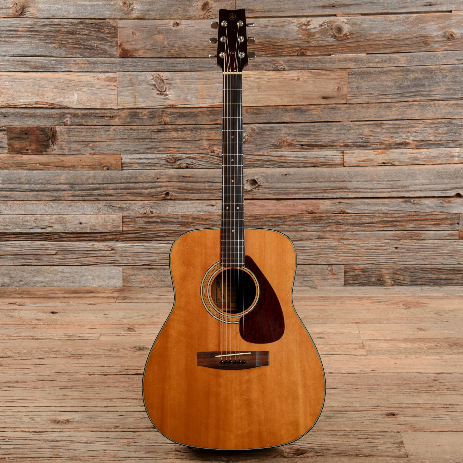 Yamaha FG-200 Natural 1970s Acoustic Guitars / Dreadnought