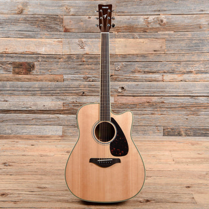 Yamaha FGX820C Folk Cutaway Acoustic-Electric Natural Acoustic Guitars / Dreadnought