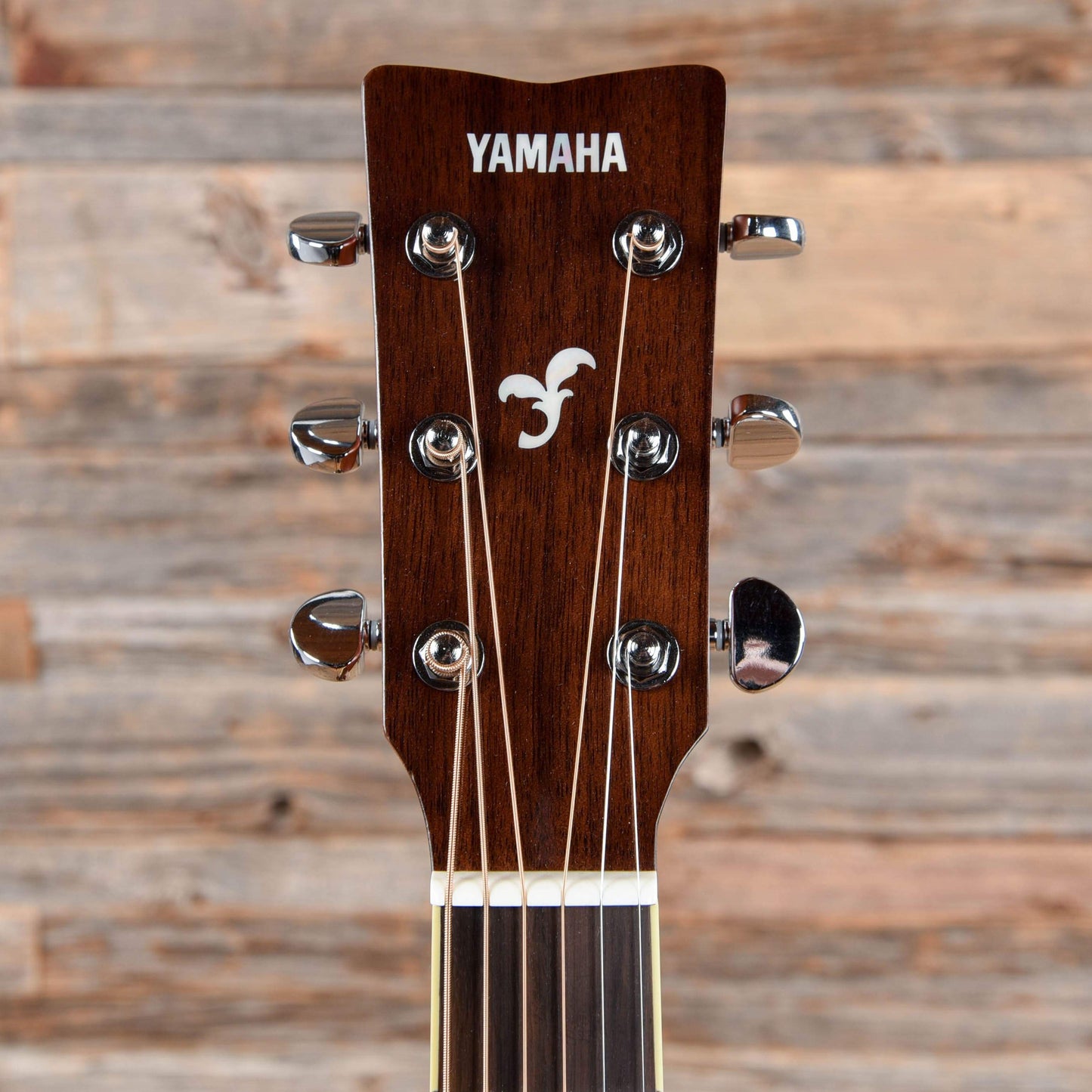 Yamaha FGX820C Folk Cutaway Acoustic-Electric Natural Acoustic Guitars / Dreadnought