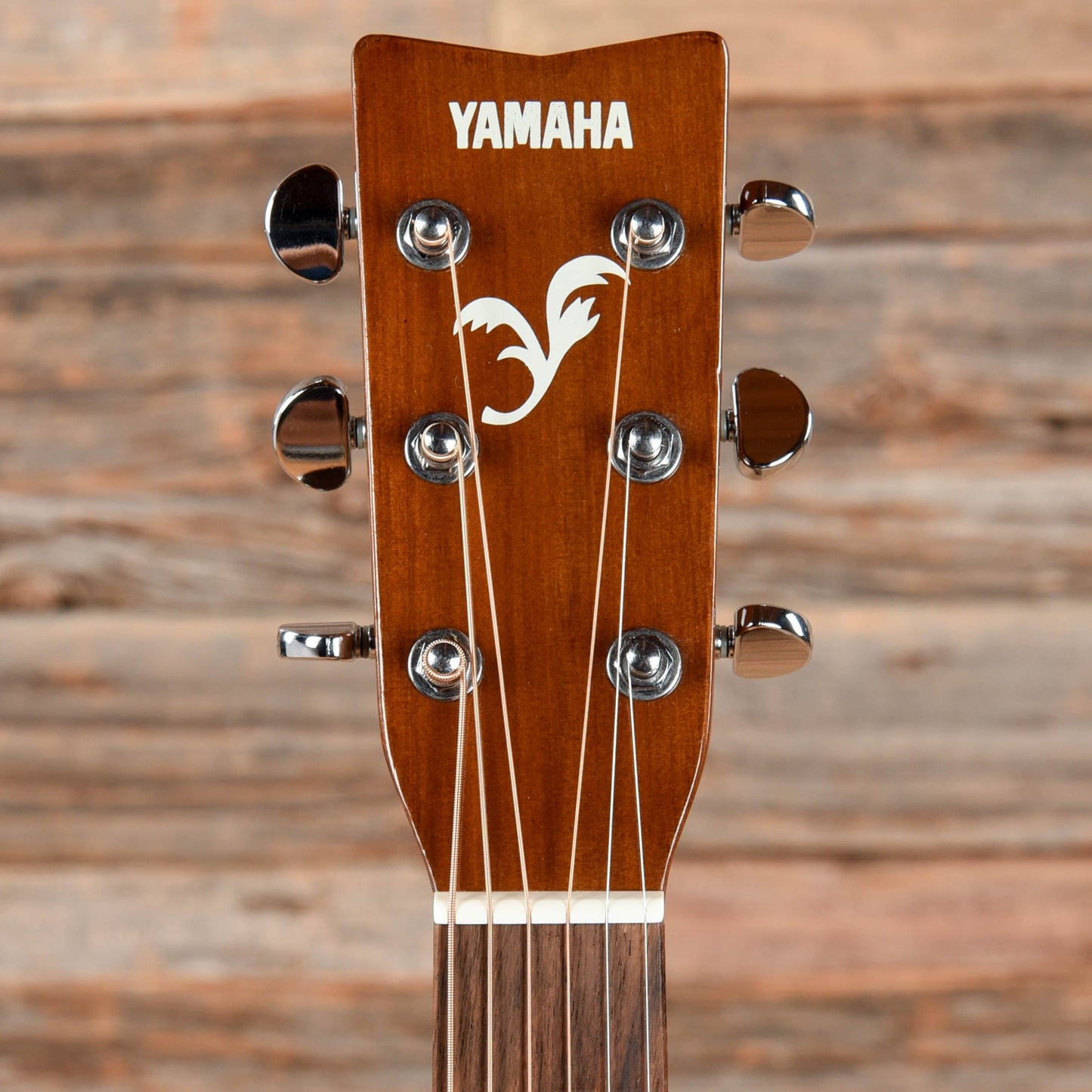 Yamaha FX325 Folk Acoustic/Electric Natural Acoustic Guitars / Dreadnought