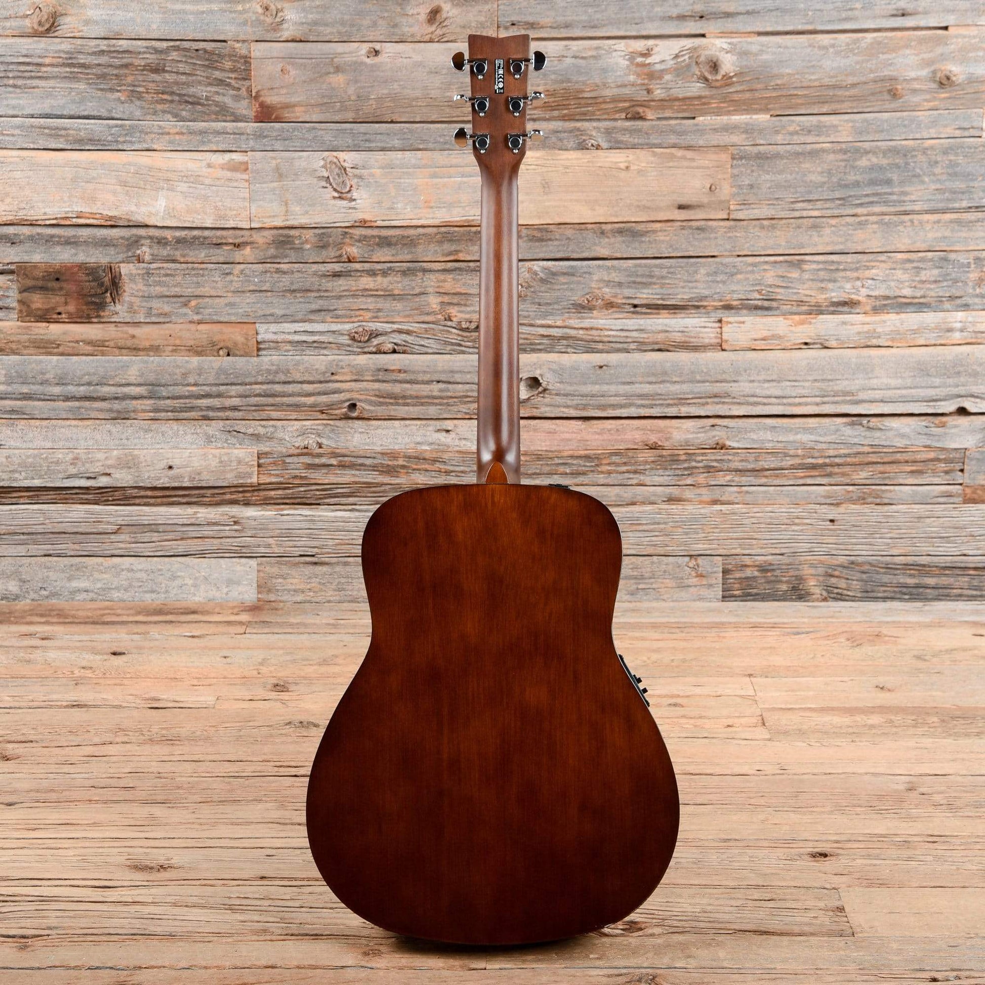 Yamaha FX325A Folk Acoustic w/Electronics Acoustic Guitars / Dreadnought