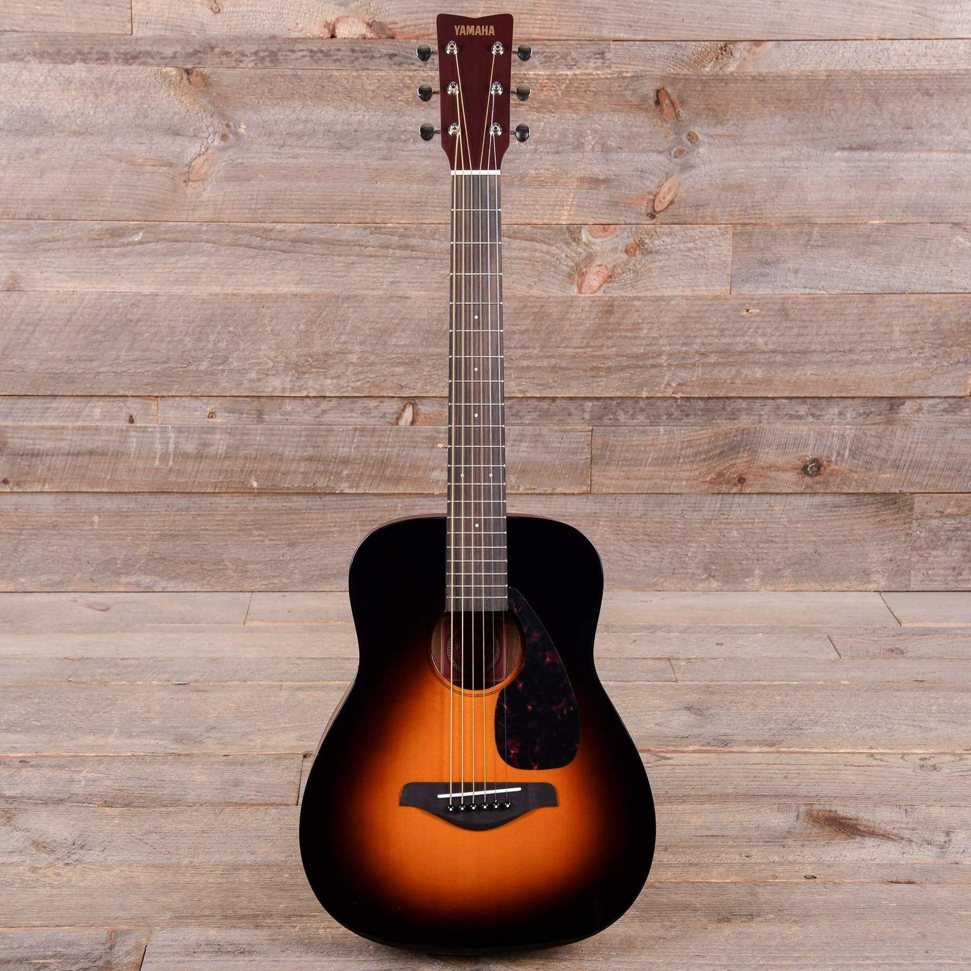 Yamaha JR2 Compact Acoustic Sunburst Acoustic Guitars / Mini/Travel