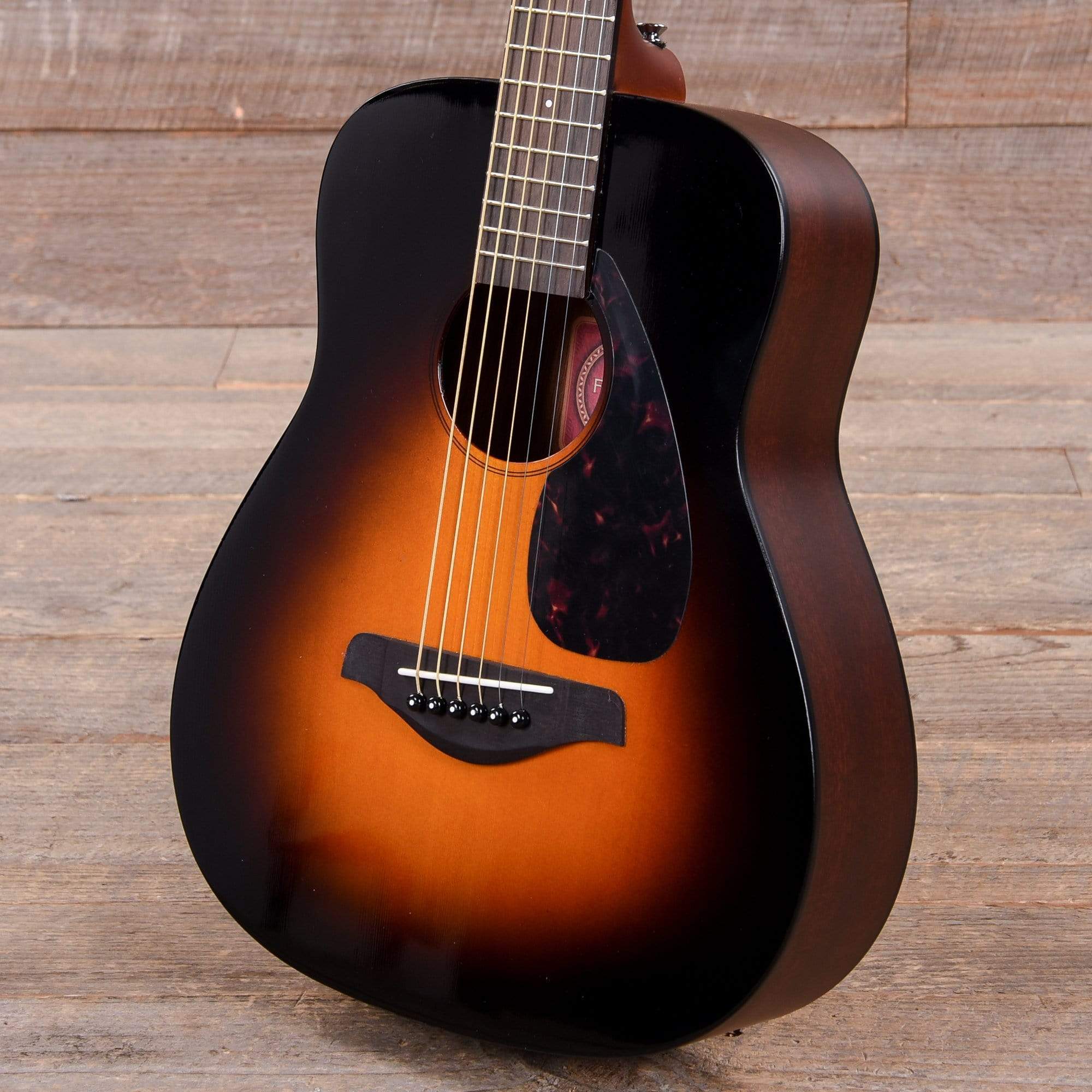 Yamaha JR2 Compact Acoustic Sunburst Acoustic Guitars / Mini/Travel
