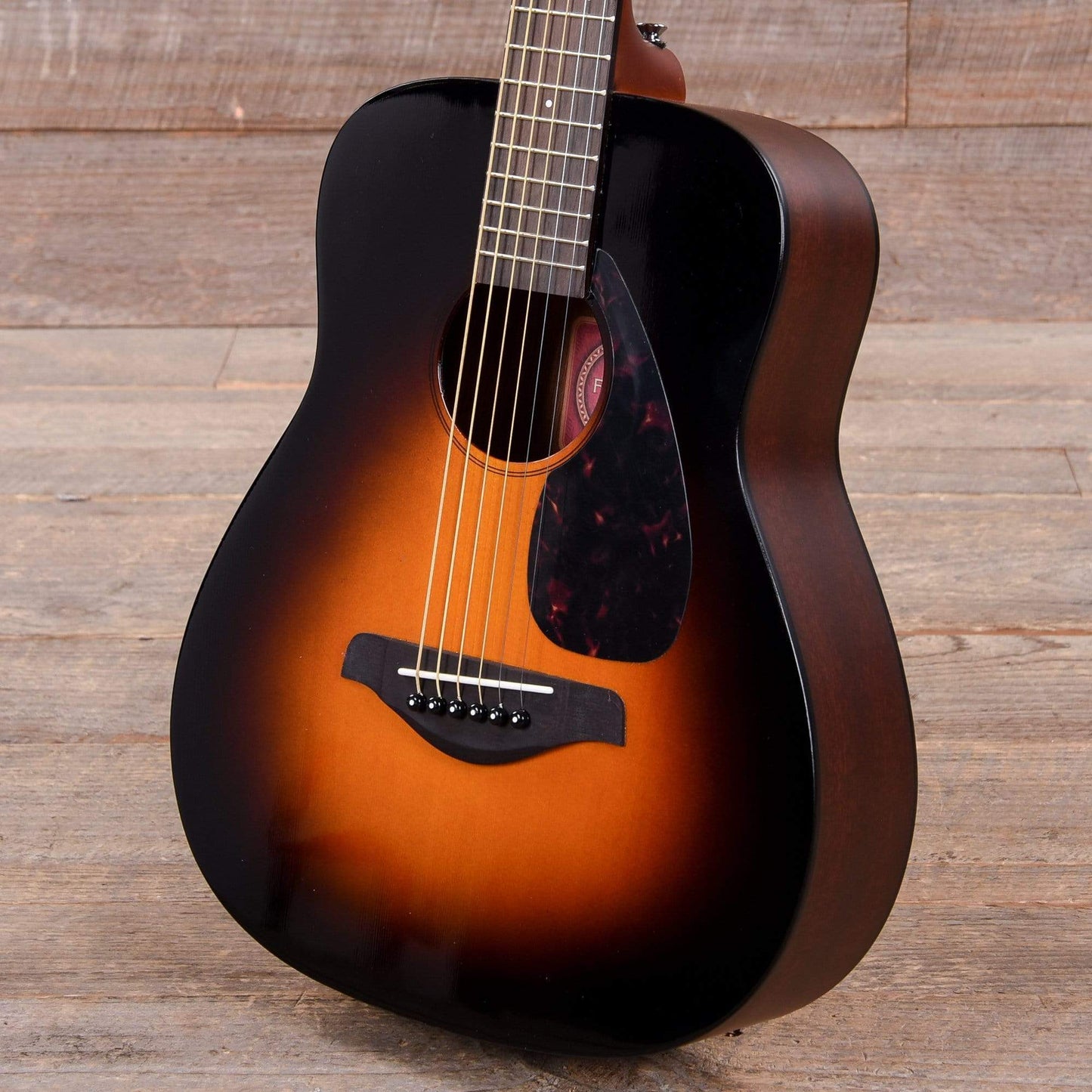 Yamaha JR2 Compact Acoustic Sunburst Acoustic Guitars / Mini/Travel