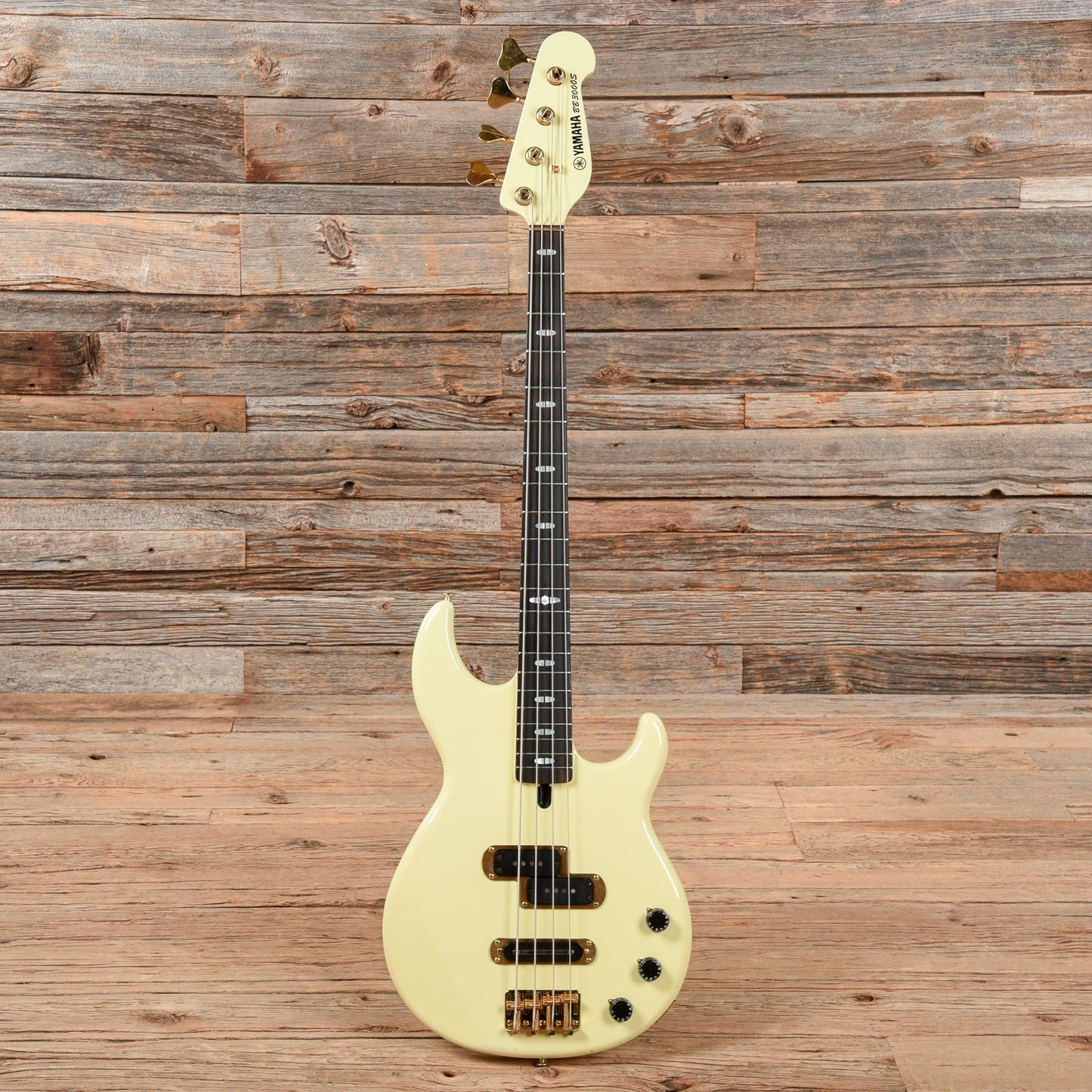 Yamaha BB-3000S White 1980s Bass Guitars / 4-String