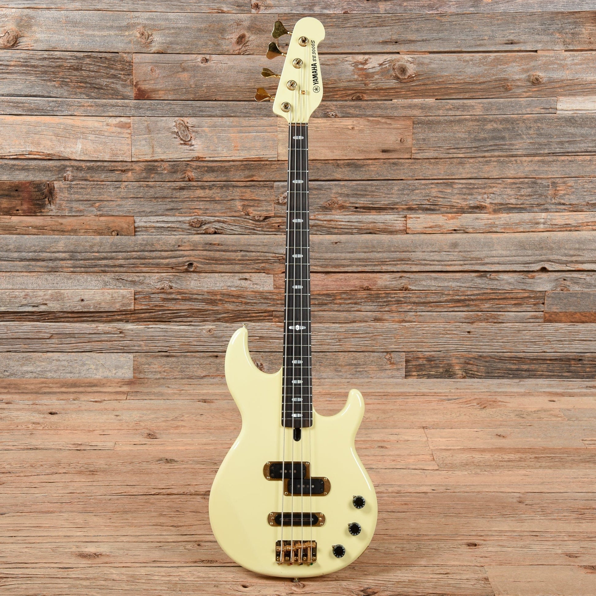 Yamaha BB-3000S White 1980s Bass Guitars / 4-String