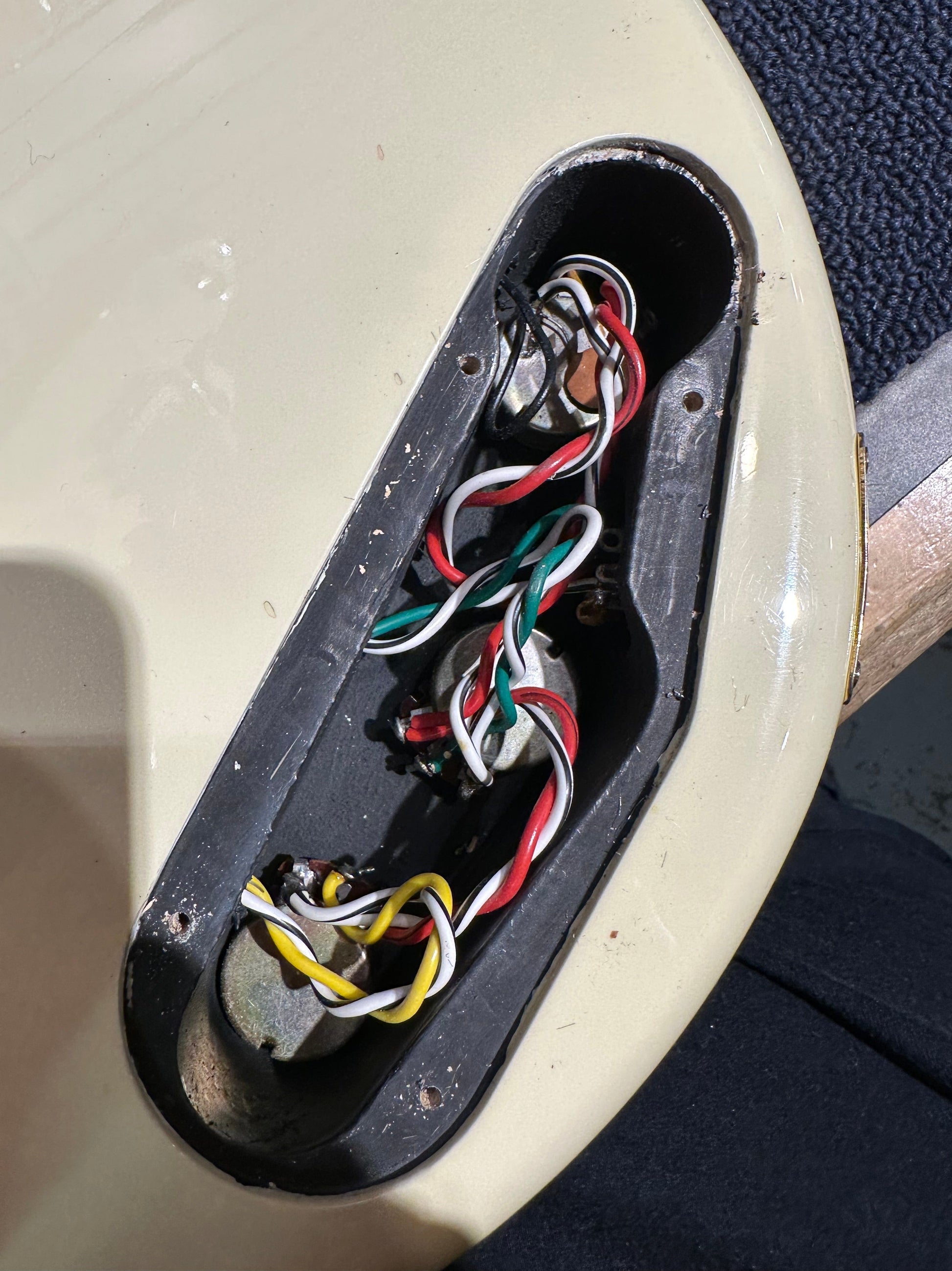 Yamaha BB-3000S White 1980s Bass Guitars / 4-String