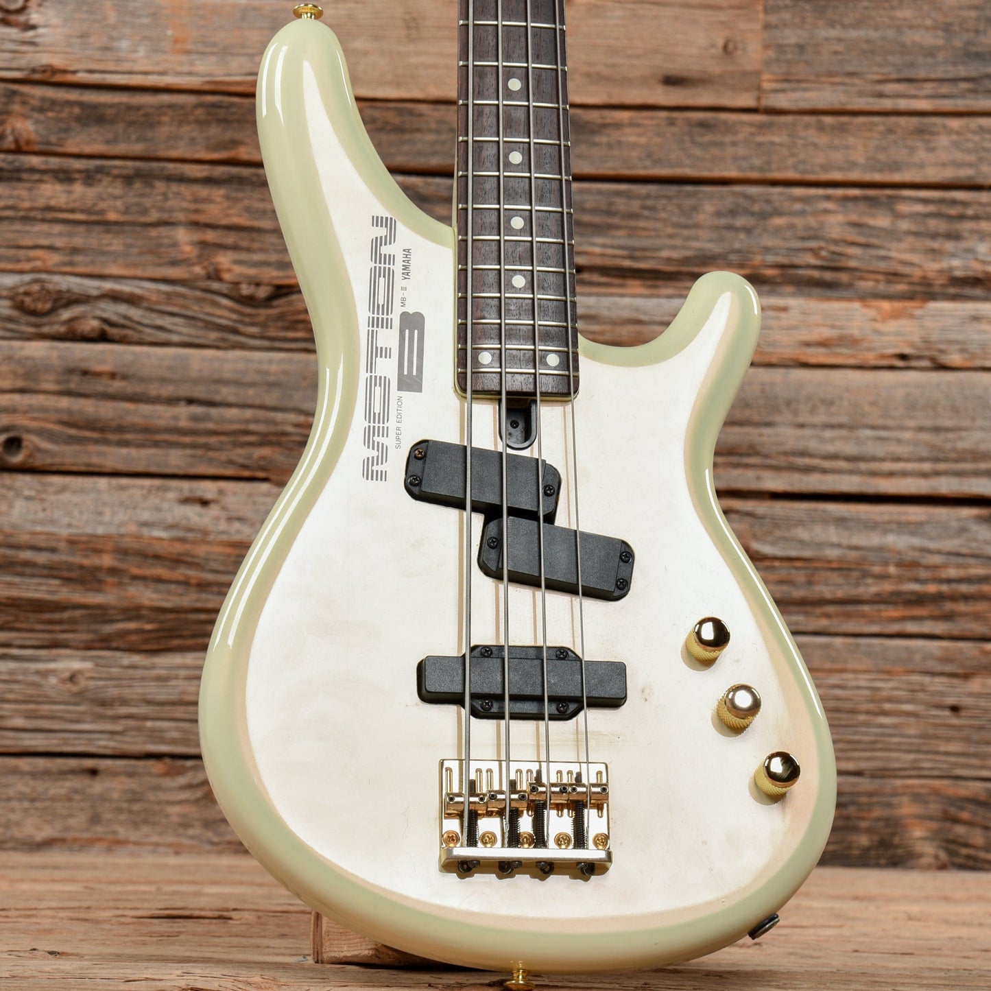 Yamaha Motion MB-3 Super Edition Pearl 1987 Bass Guitars / Short Scale