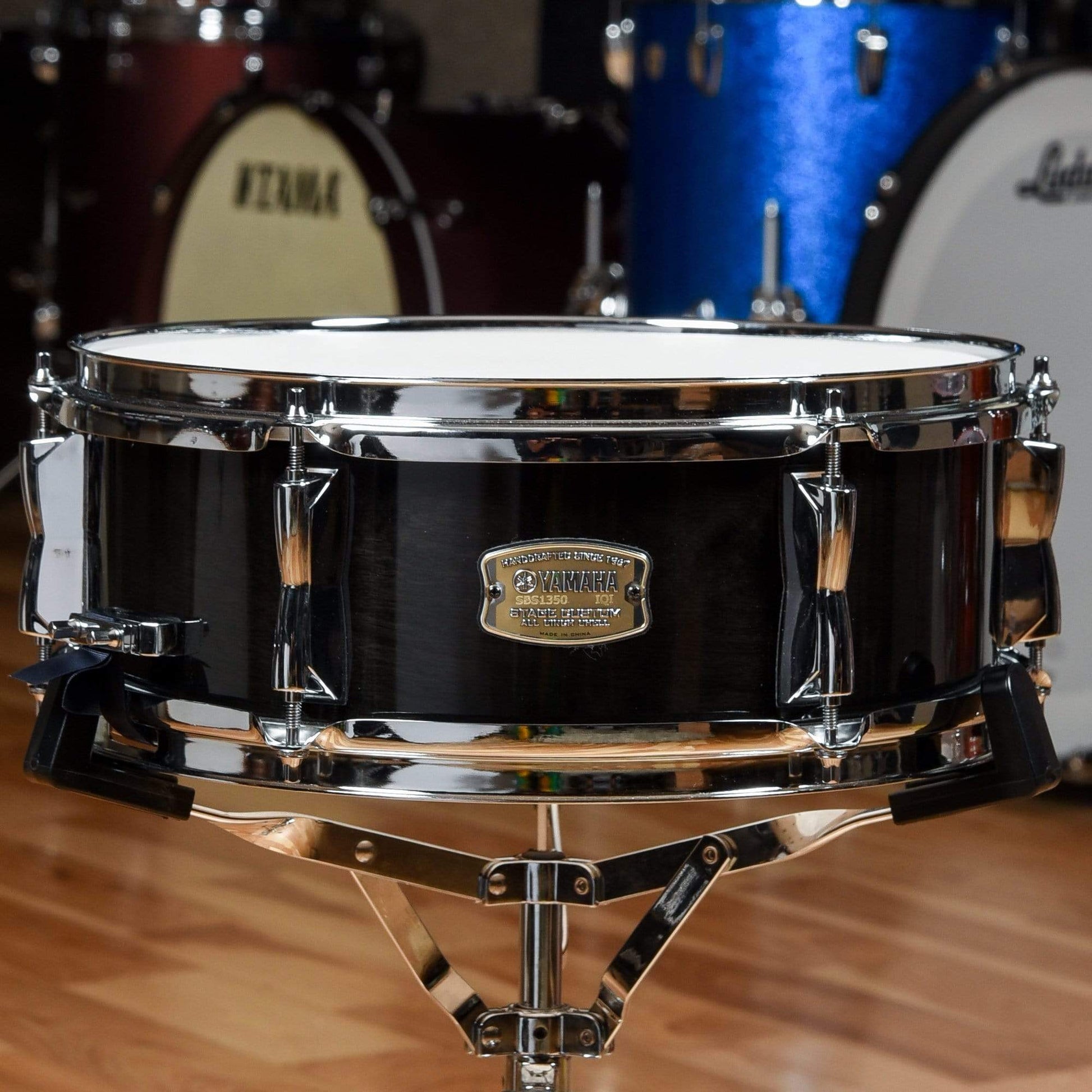 Yamaha Stage Custom Hip 10/13/20/5x13 4pc. Drum Kit Raven Black Drums and Percussion / Acoustic Drums / Full Acoustic Kits