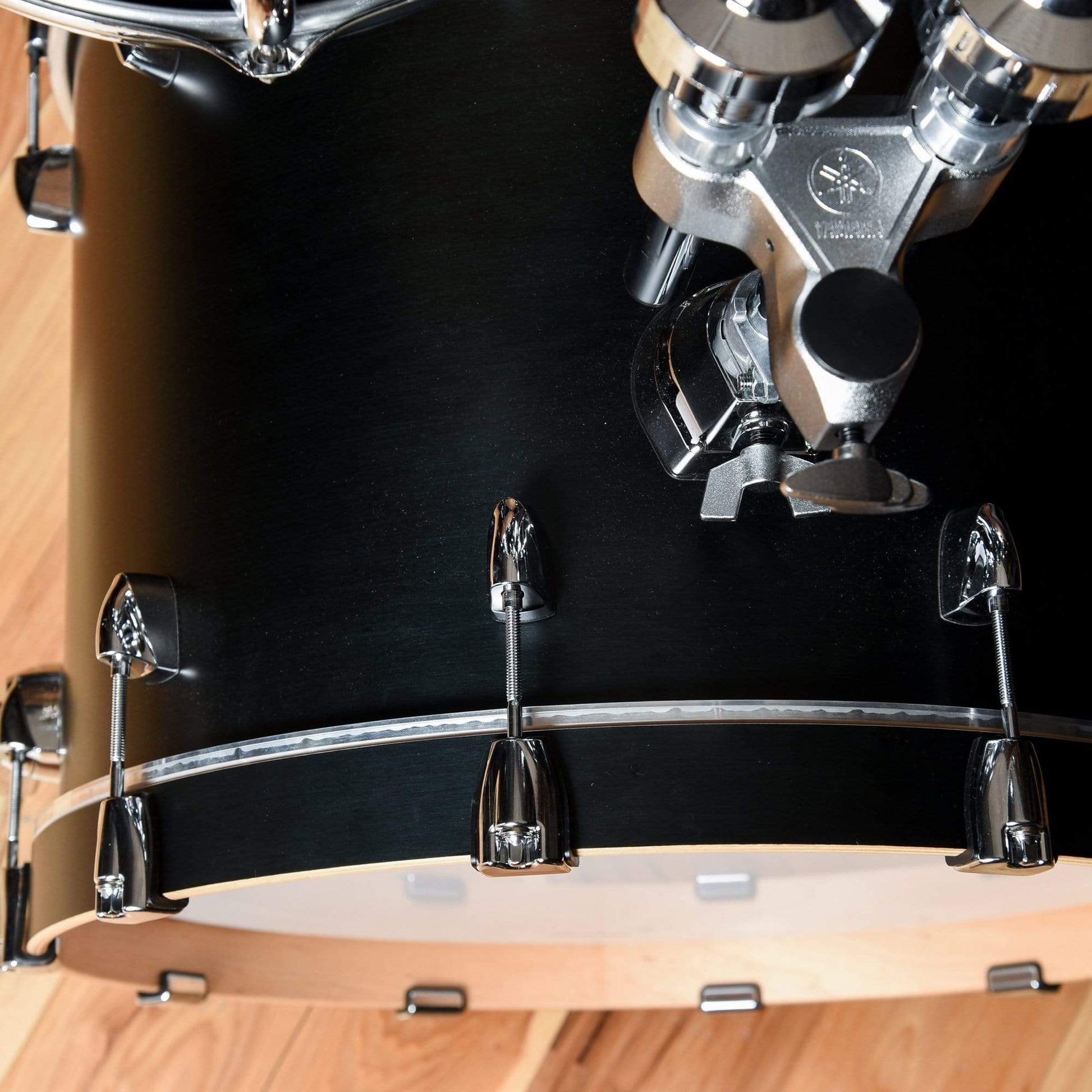 Yamaha Tour Custom 10/12/14/20 4pc. Drum Kit Licorice Satin Drums and Percussion / Acoustic Drums / Full Acoustic Kits