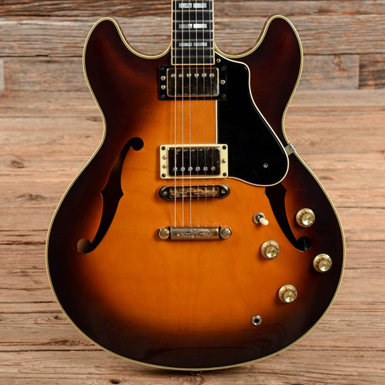 Yamaha SA2000 Sunburst 1987 Electric Guitars / Semi-Hollow
