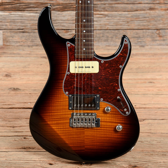 Yamaha PAC611VFM Pacifica H/P-90 Tobacco Brown Sunburst Electric Guitars / Solid Body