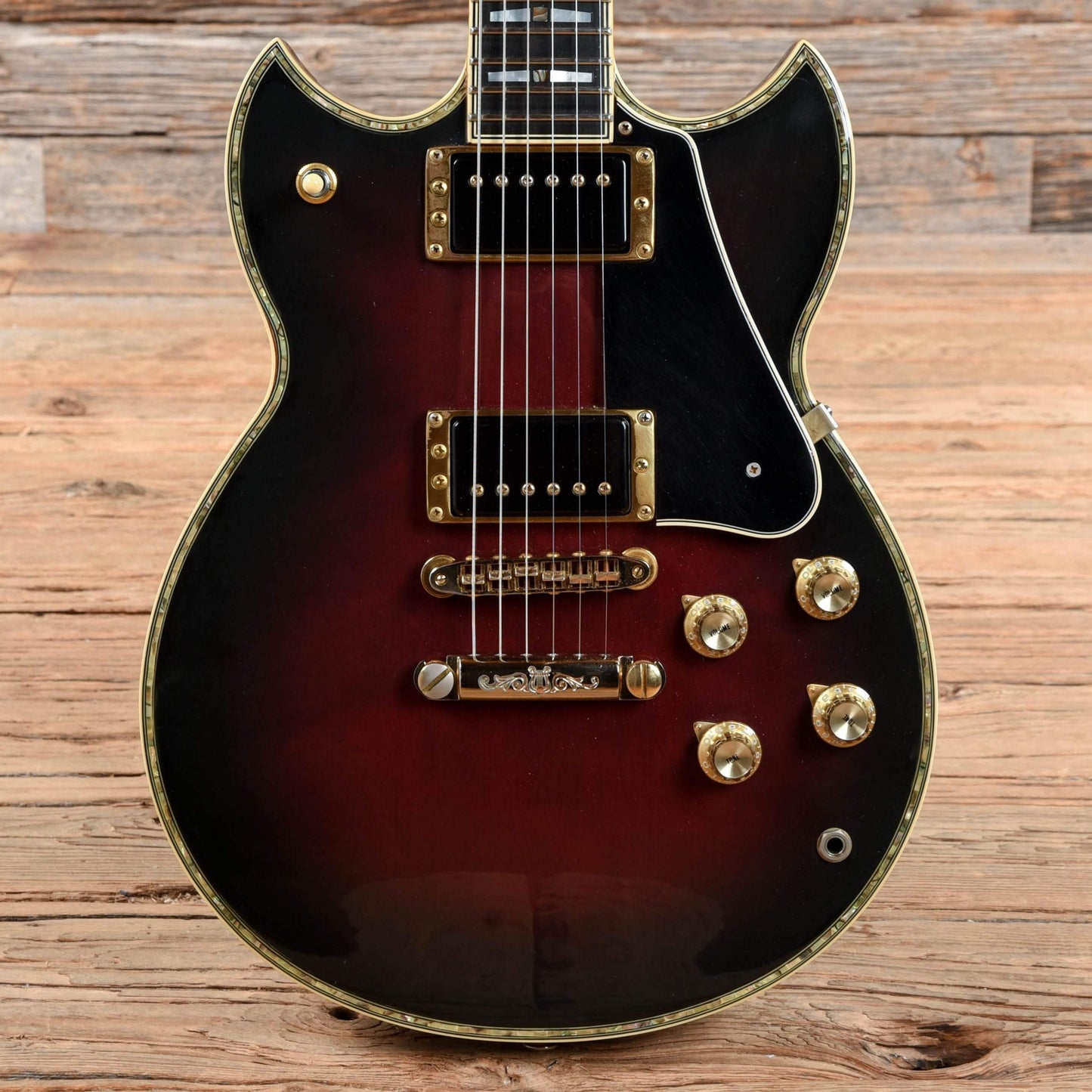 Yamaha SG 3000 Custom Professional Wine Burst 1982 Electric Guitars / Solid Body