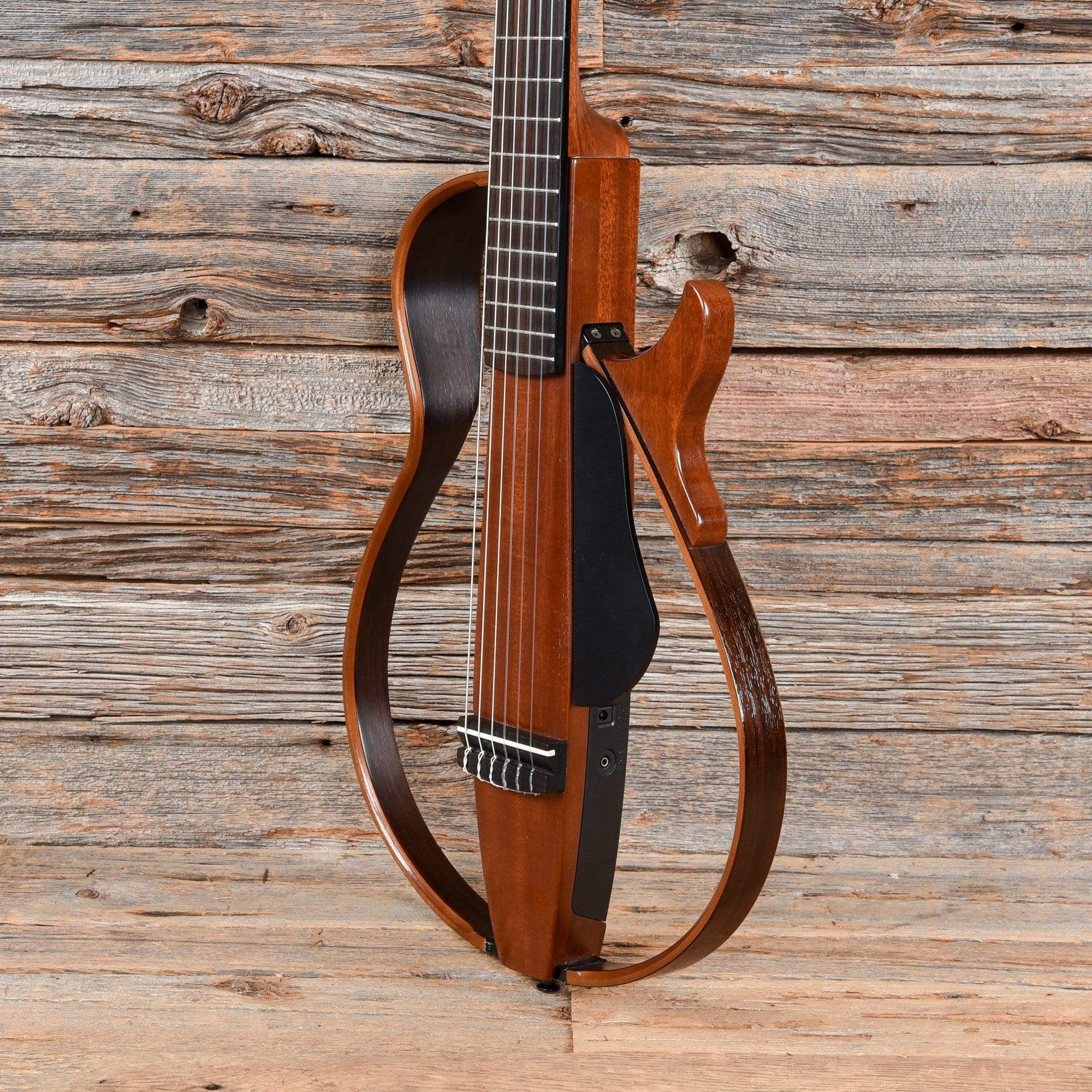 Yamaha SLG200N Silent Nylon String Guitar Tobacco Sunburst Electric Guitars / Solid Body