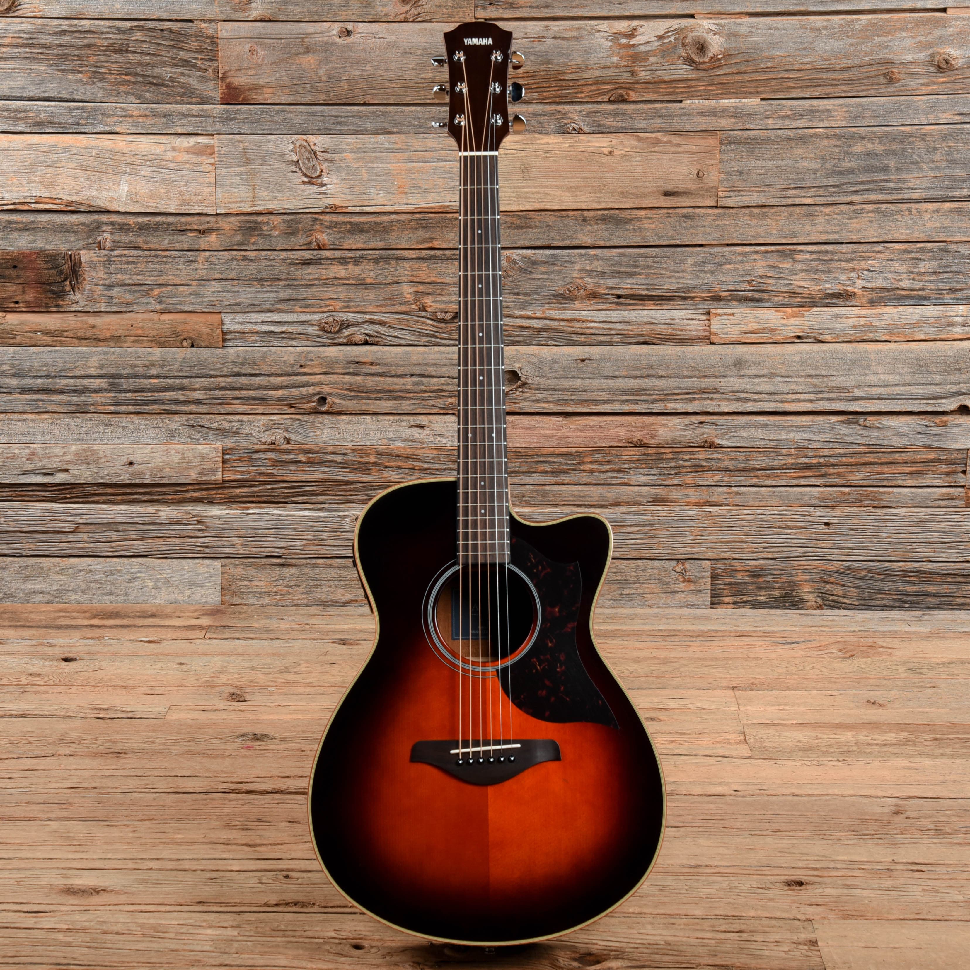 Yamaha AC1M-TBS Concert Cutaway Sunburst