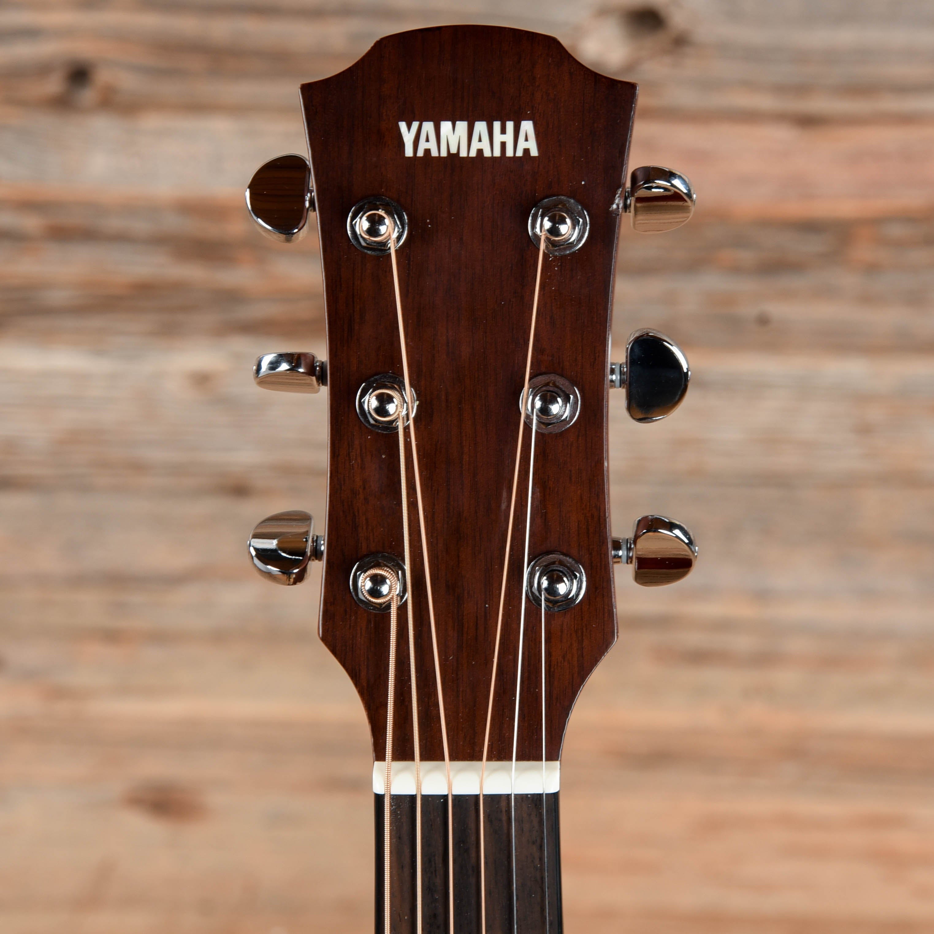 Yamaha AC1M-TBS Concert Cutaway Sunburst