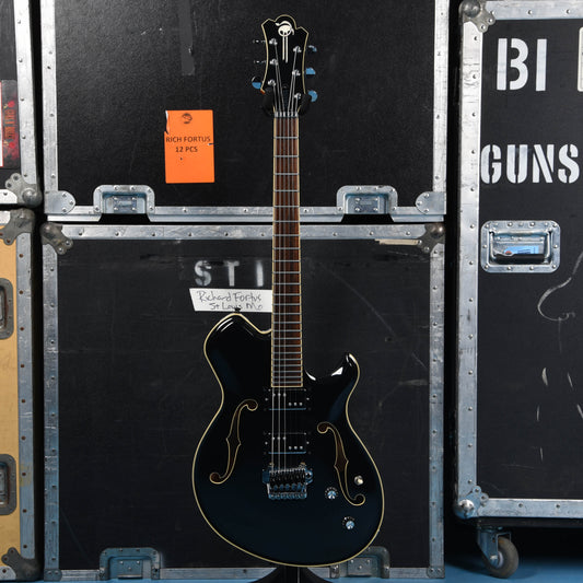 Yamaha CV820WB Wes Borland Black