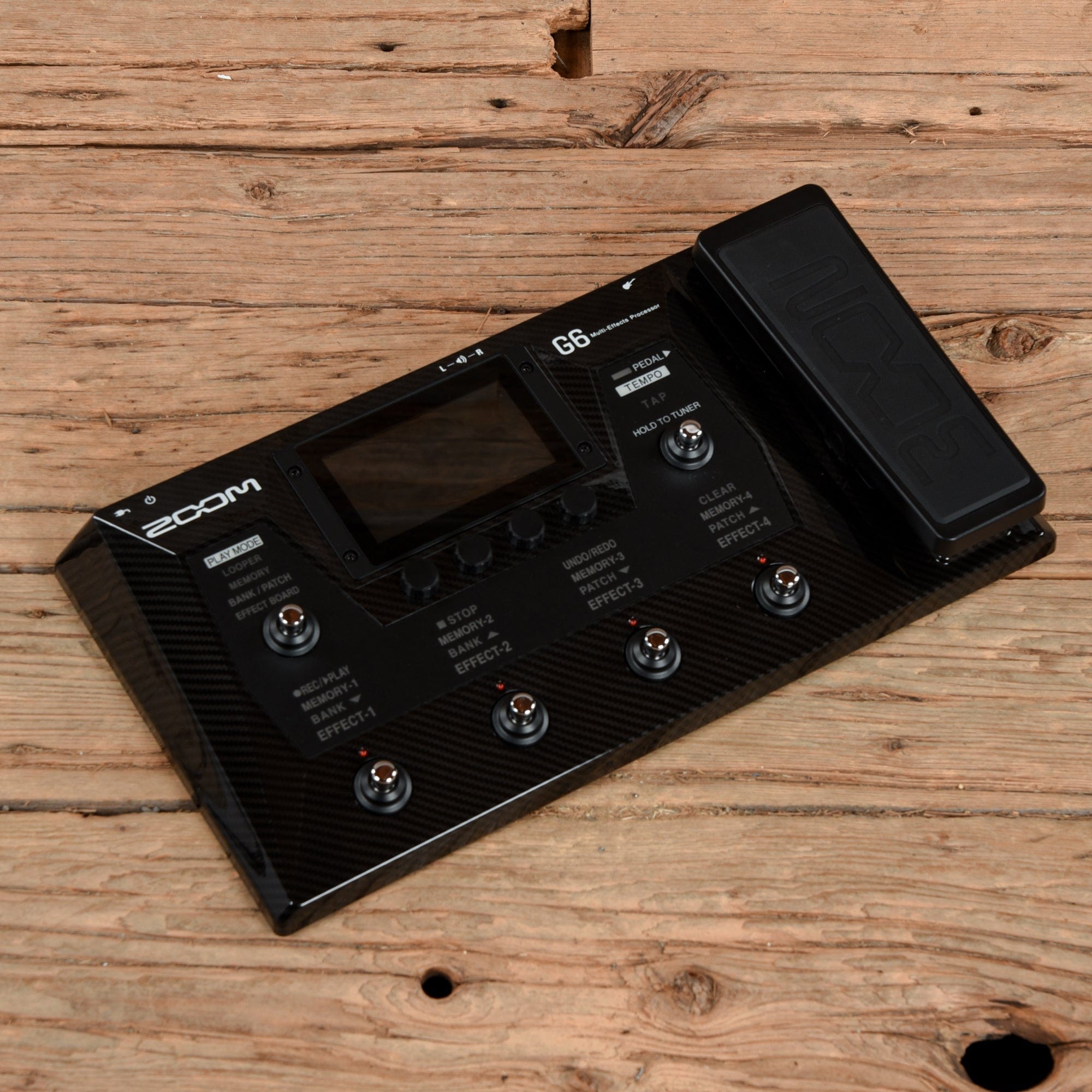 Zoom G6 Multi-Effect Unit – Chicago Music Exchange