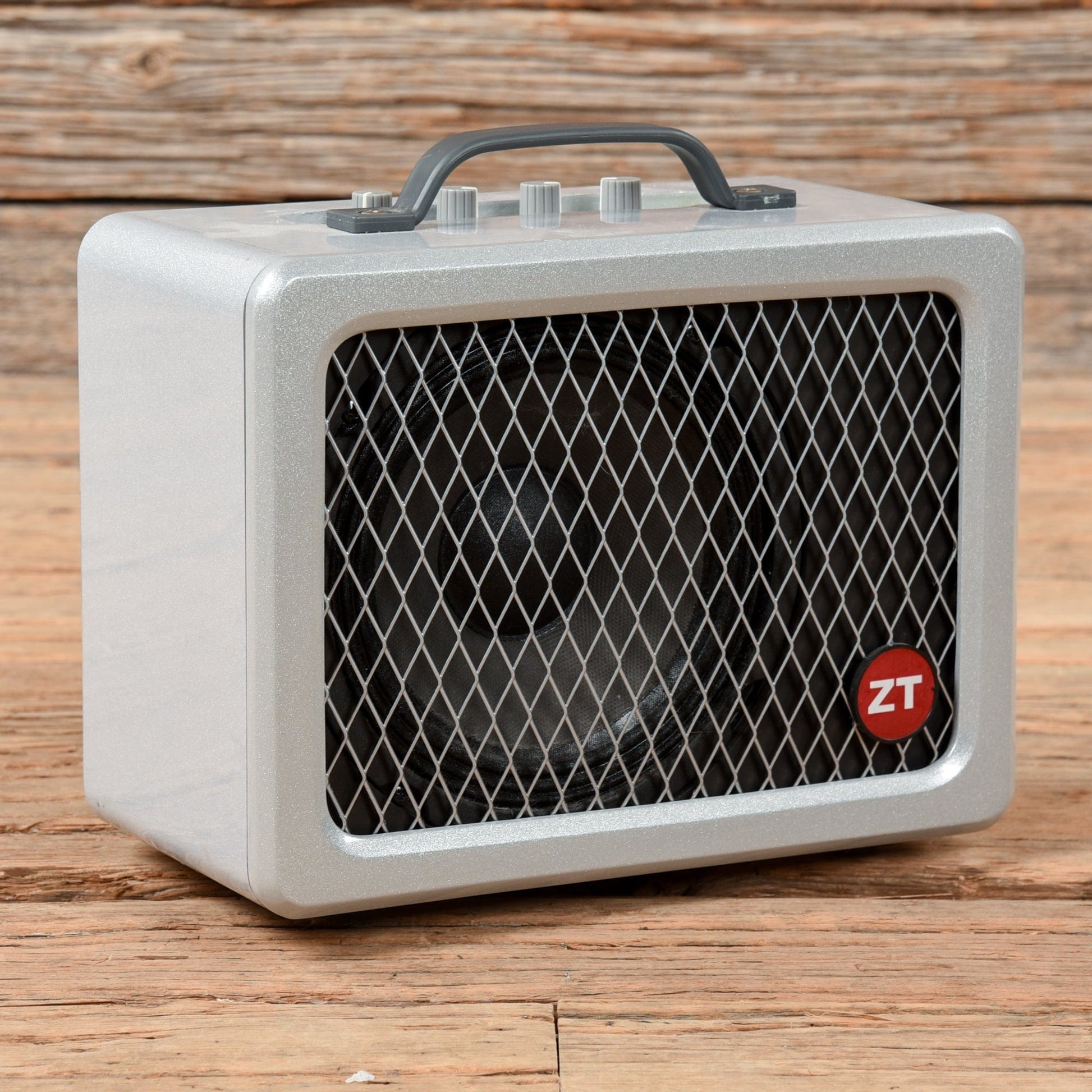 ZT Amplifiers Lunchbox 200W 1x6.5 Guitar Combo Amps / Guitar Cabinets