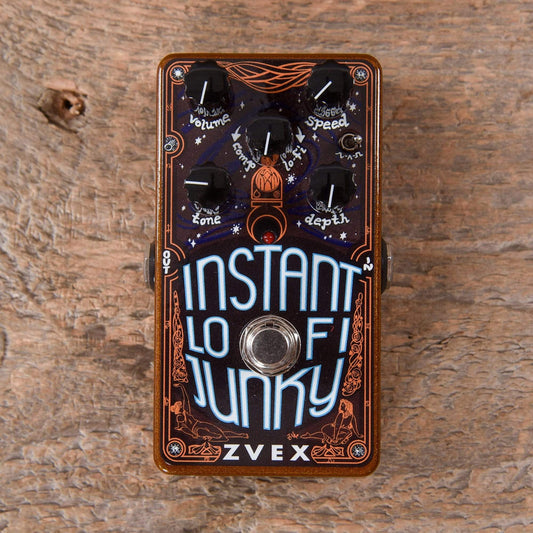 Zvex Vertical Instant Lofi Junky Effects and Pedals / Chorus and Vibrato